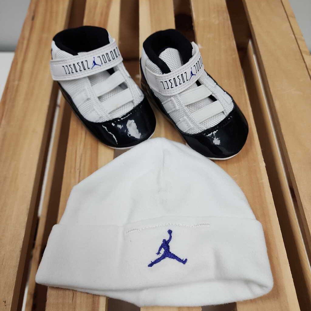 3 Nike Air Jordan Crib Shoes Hat