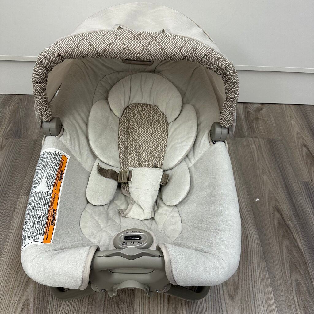 Pack 'n Play Playard Cuddle Cove Elite with Soothe Surround Vibration and Sounds