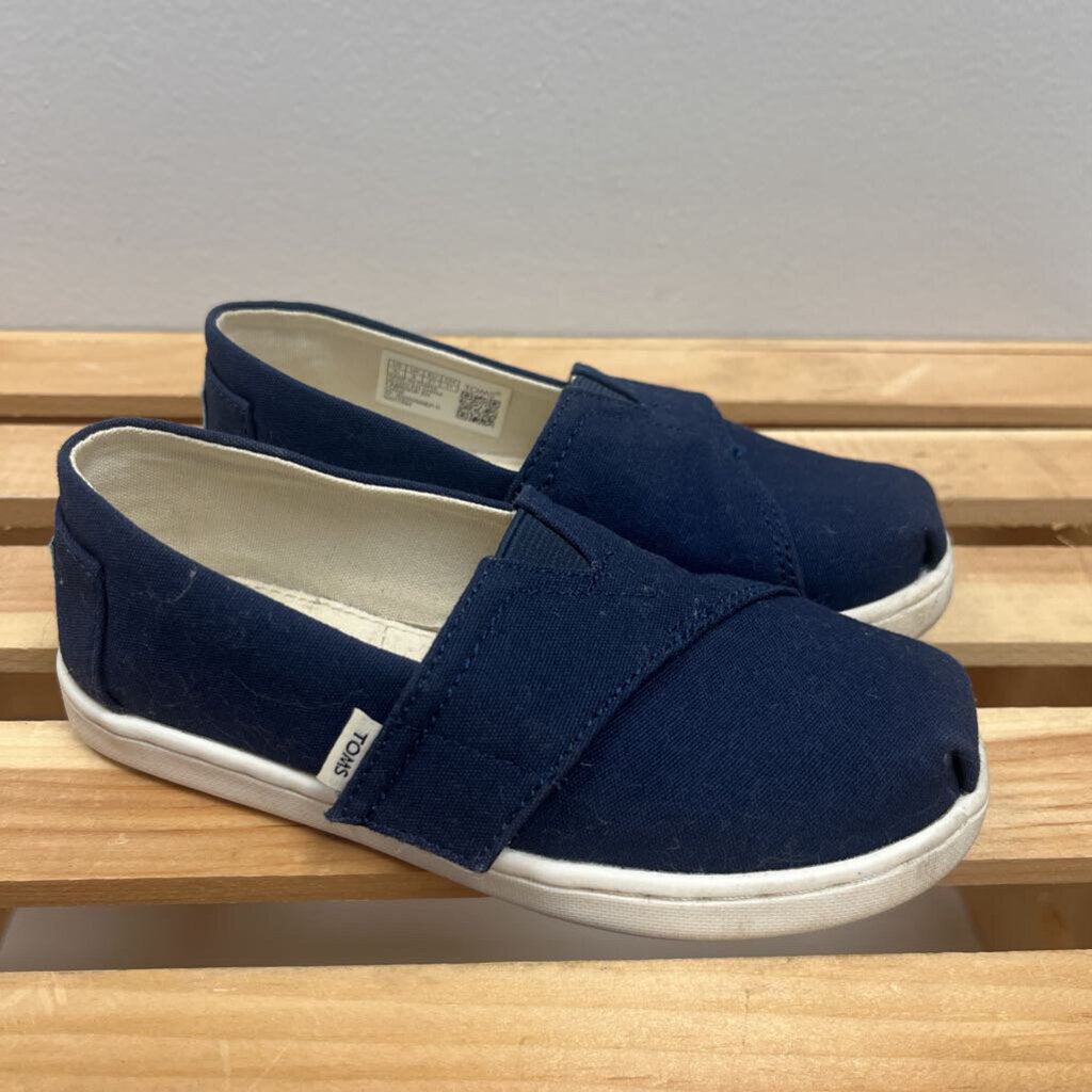 10: TOMS Navy Canvas Slip On Sneaker