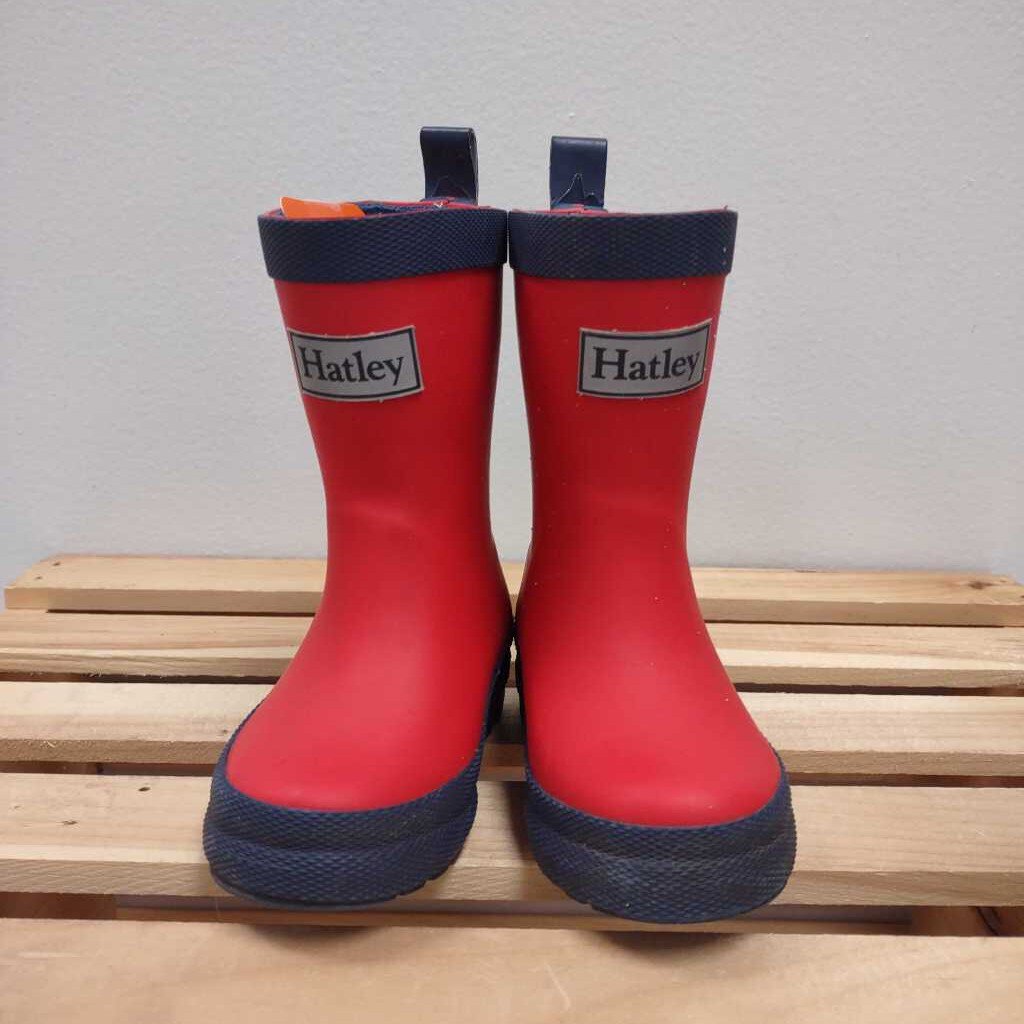 4: Hatley red rain boots