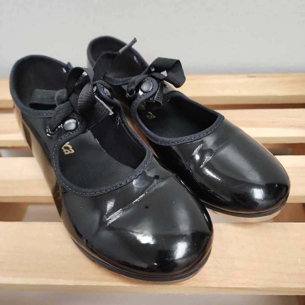 12.5: So Dance Black Tap Shoes