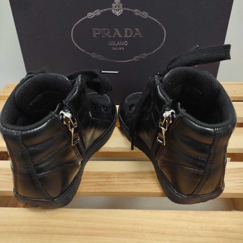 8.5: Prada black leather sneakers