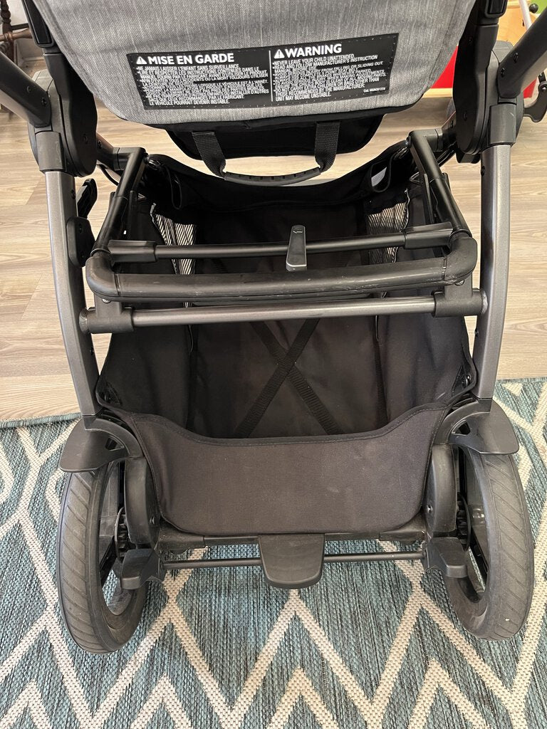 YPSI Stroller Black/Gray (no belly bar)