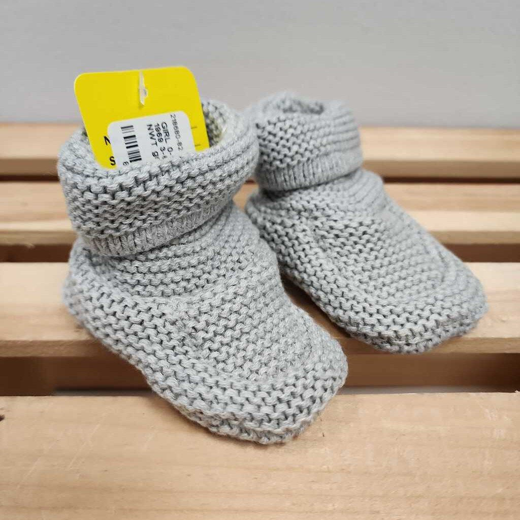 3-6M: Baby Gap Knit Booties NWT