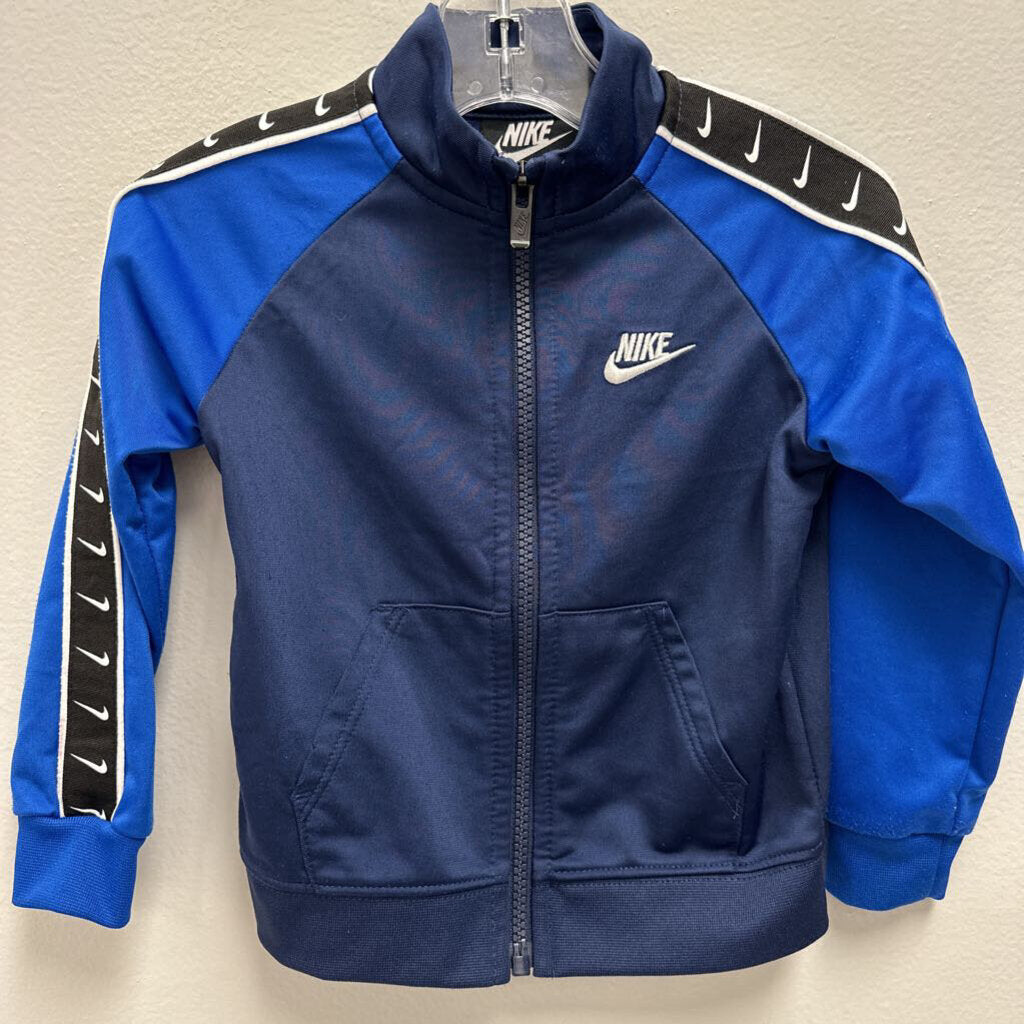 24M: Nike zipper jacket