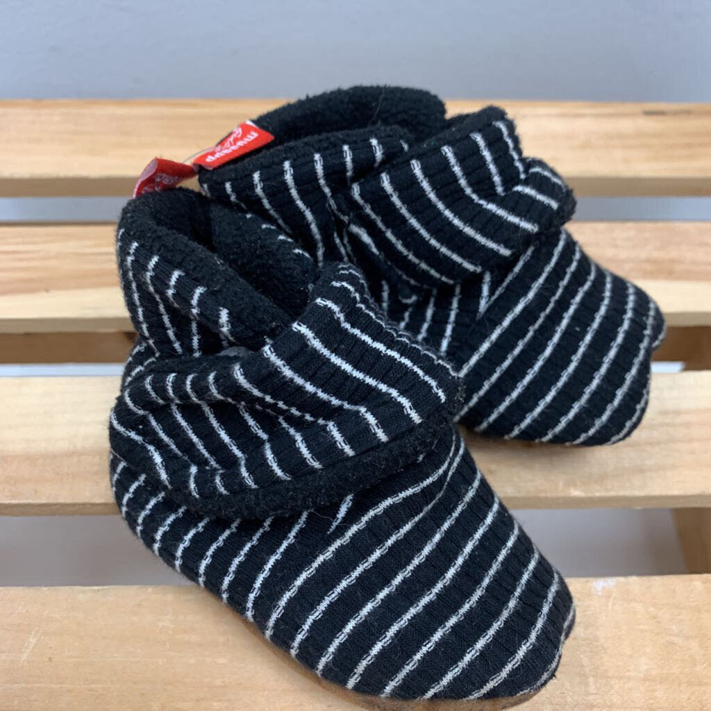 6-12M: Myggpp Striped Baby Booties