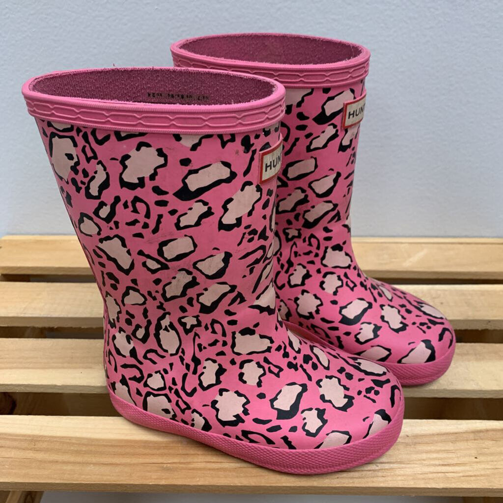 8-9: Hunter animal print boots