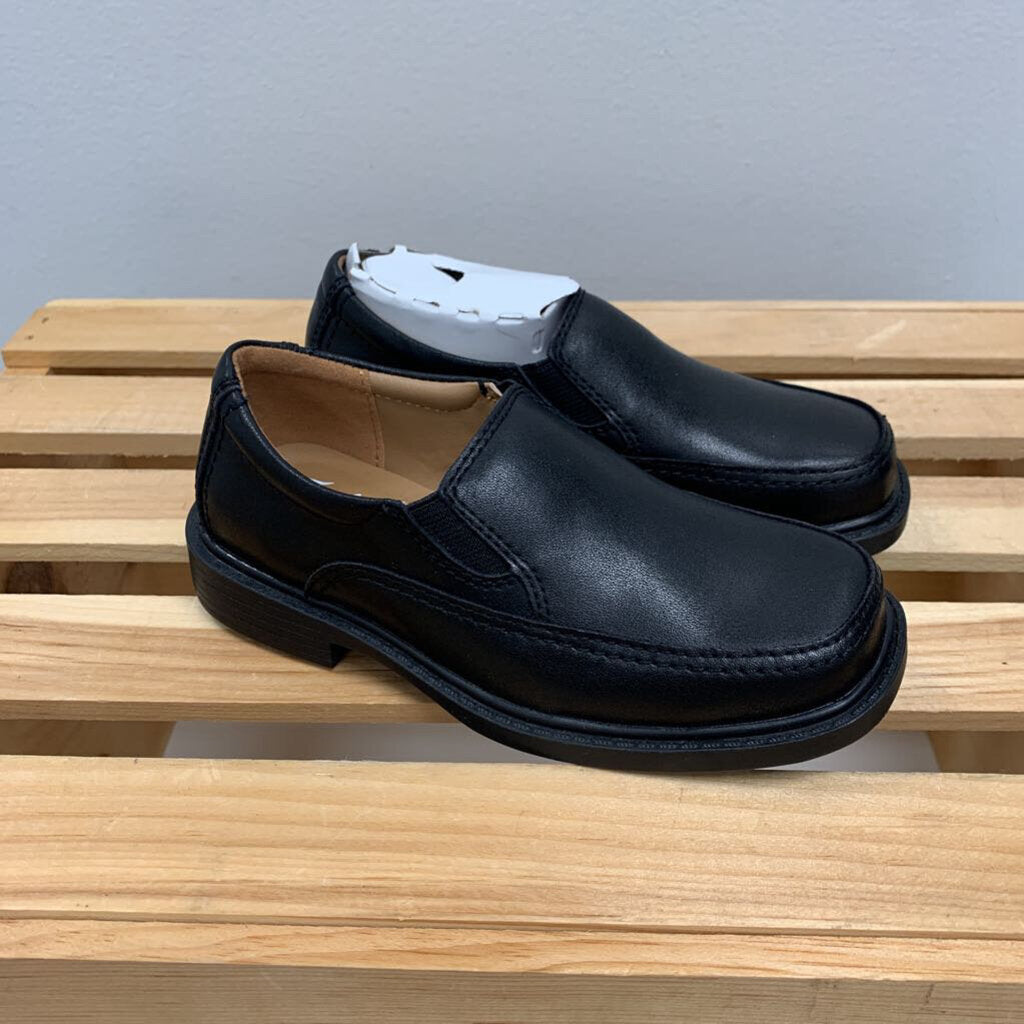 11: Florsheim slide-on shoes NWT