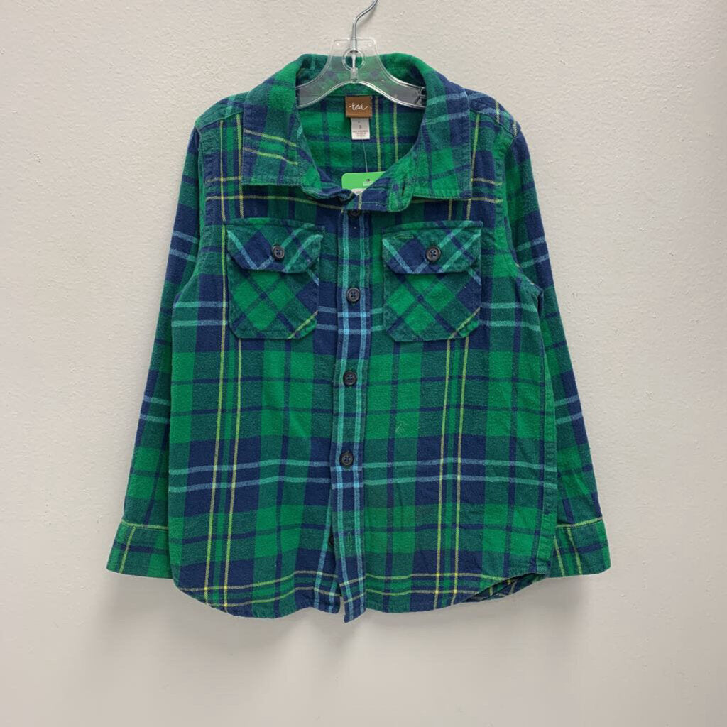 5: Tea plaid flannel shirt