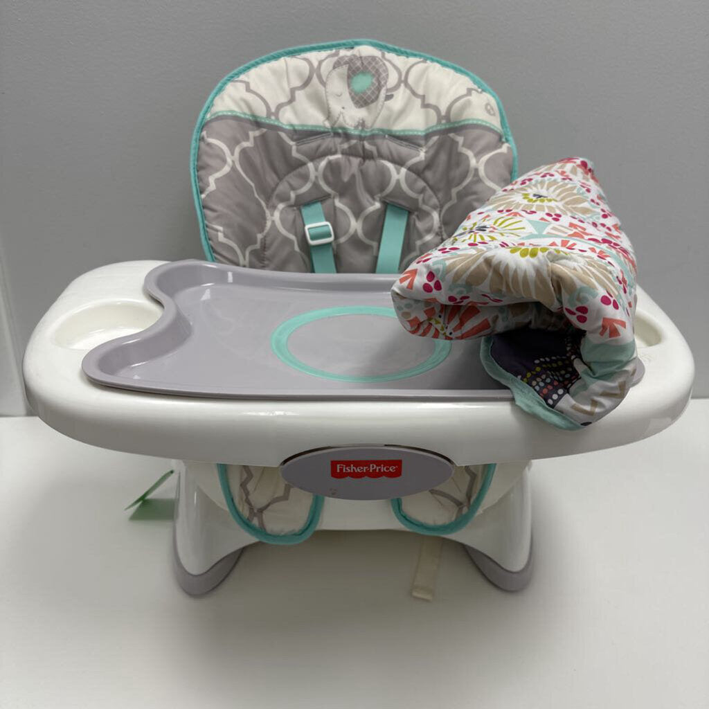 Fisher-Price Space Saver Highchair w/ Removable Tray Liner and 2 Cushions