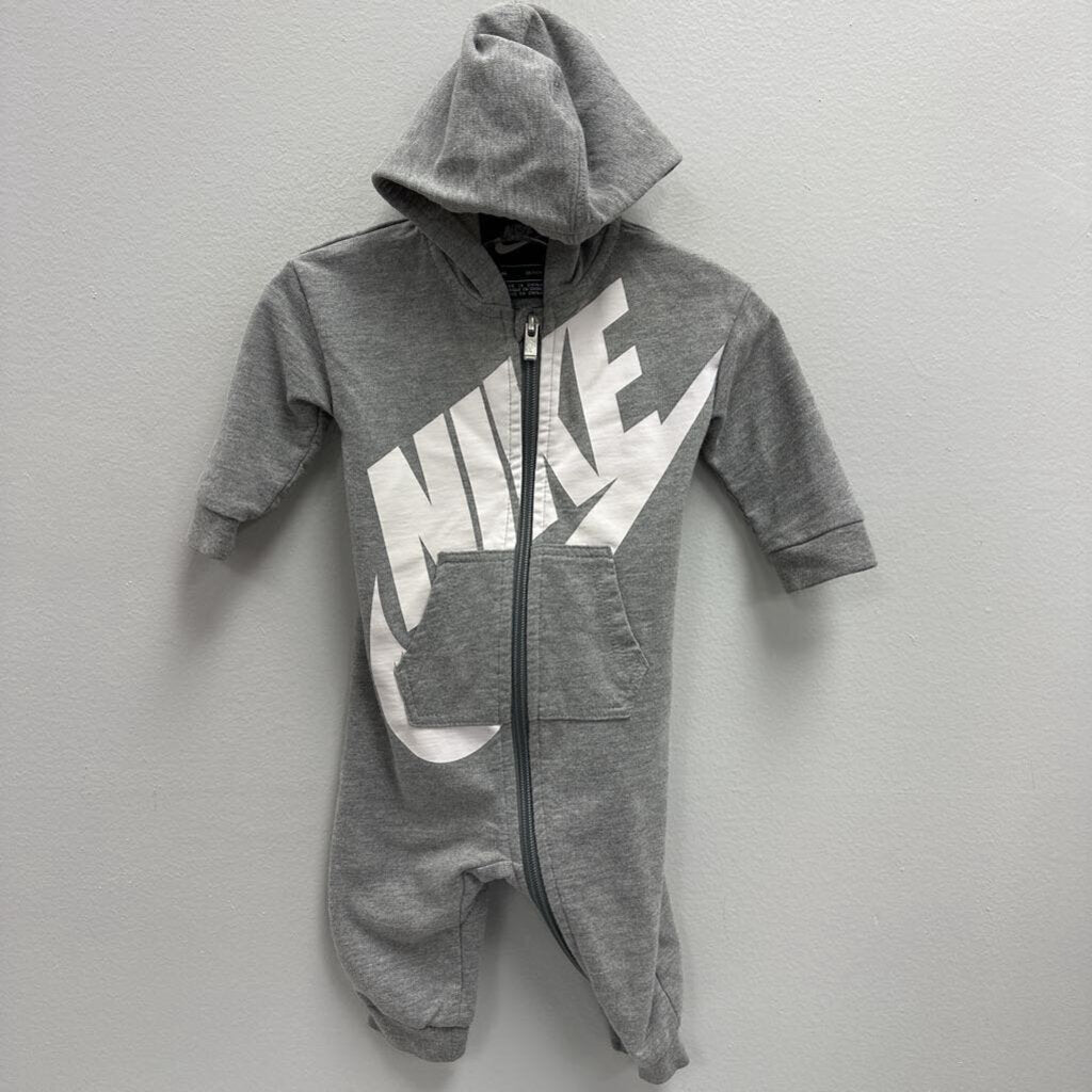 9M: Nike Zip Coverall