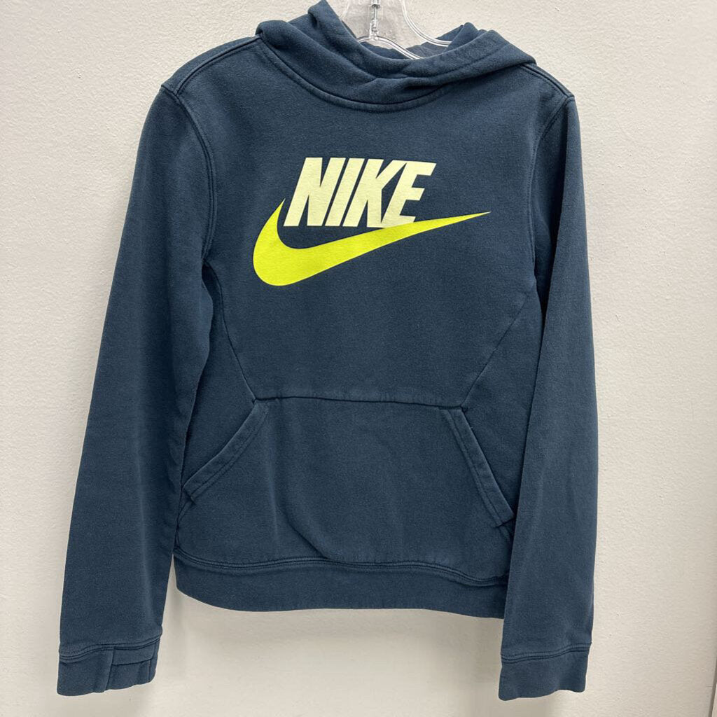 10-12: Nike hooded sweatshirt