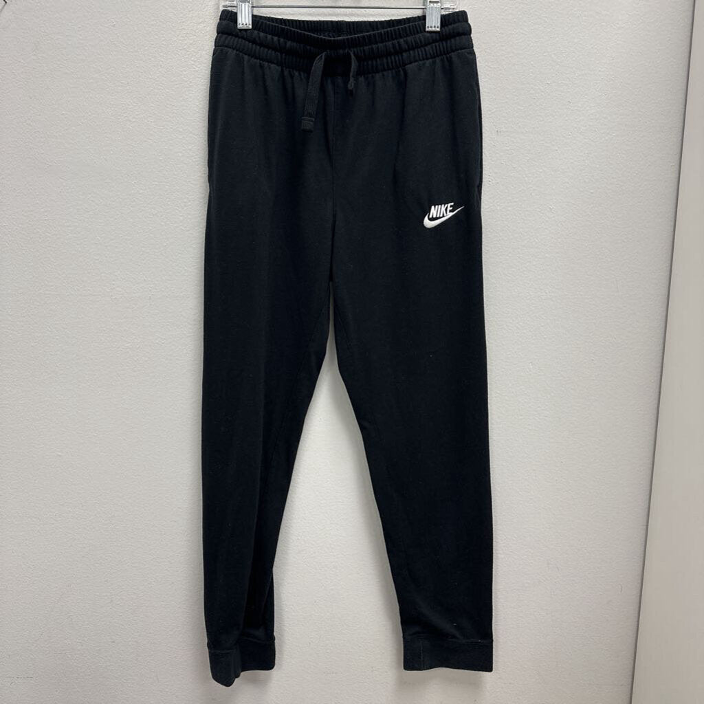 8-10: Nike performance pants