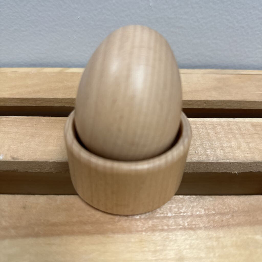 Lovevery Montessori Egg cup