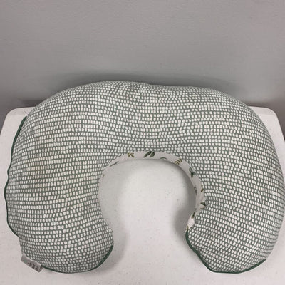 Boppy Organic Original Support Nursing Pillow - Green Little Leaves Print