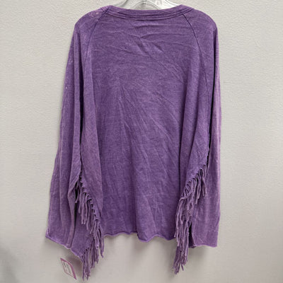 10-12: So Nikki Love & Peace fringed t-shirt