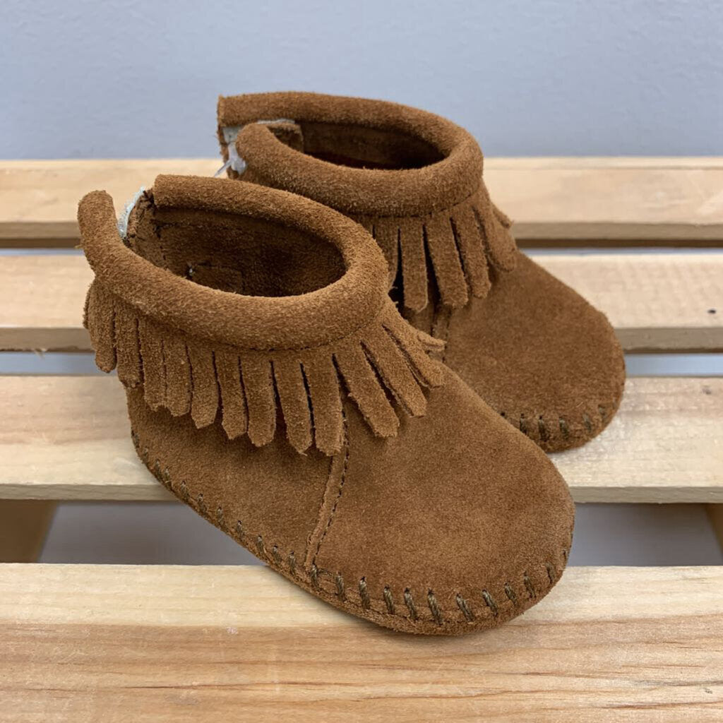 1: Minnetonka Suede Mocassins