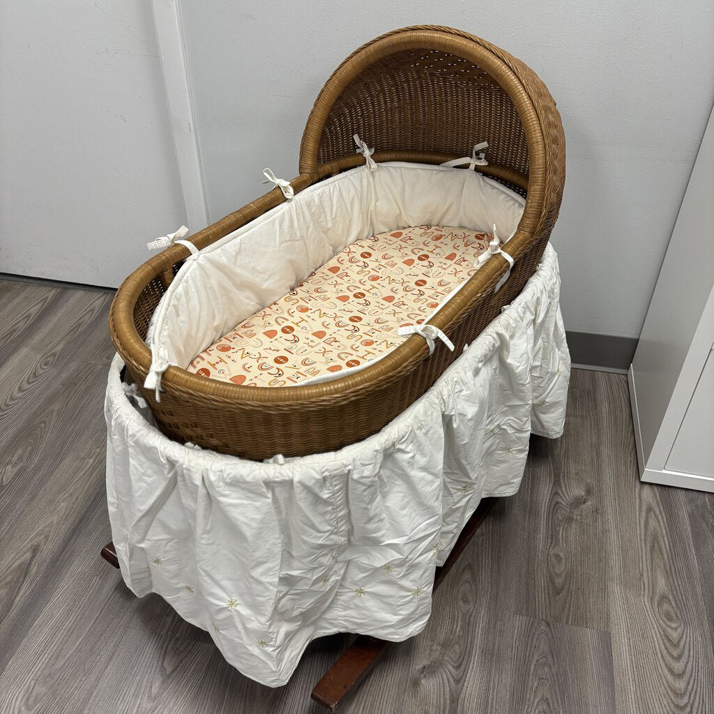 Land of Nod Bassinet w/ Wooden Rocking Base + Removable Moses Basket w/ Insert + Skirt (mattress included w/o sheet)