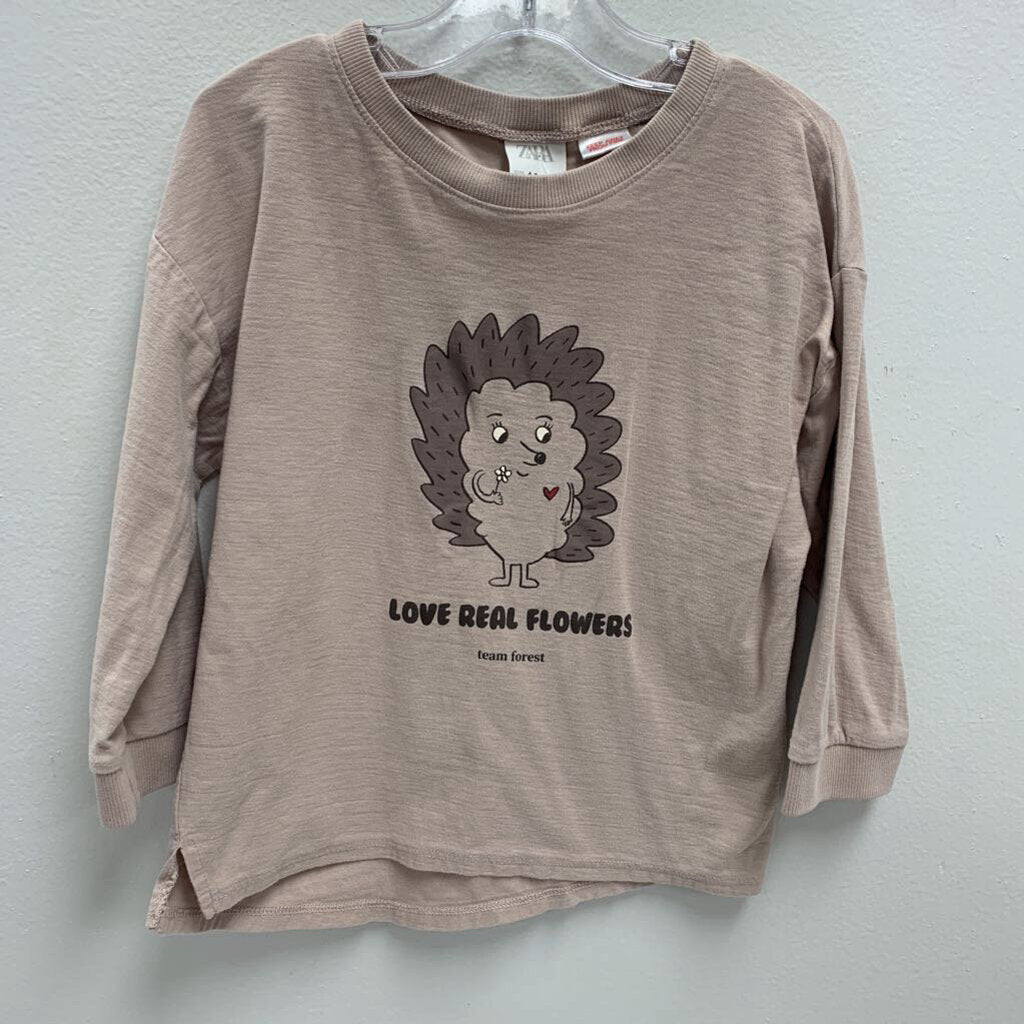 4-5: Hedgehog Heart T-Shirt