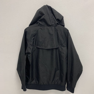 7: Windbreaker