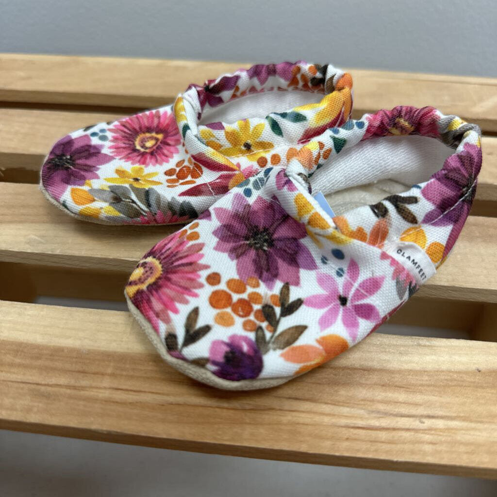 3: floral print soft sole shoes