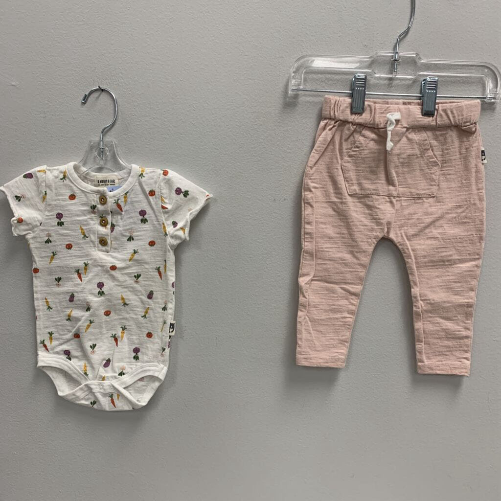 6-9M: Vegetable Onesie & Legging Set