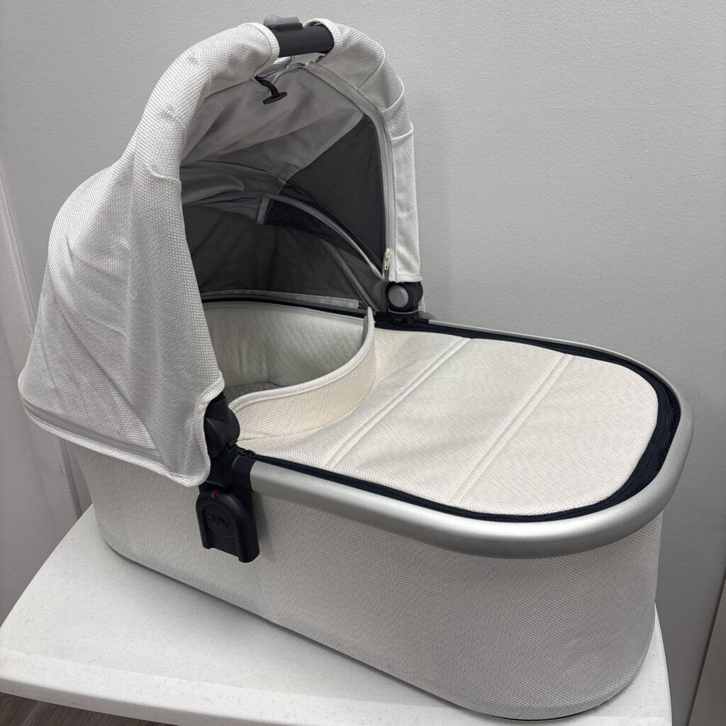 Bryce Bassinet for V2 (2022 Model)