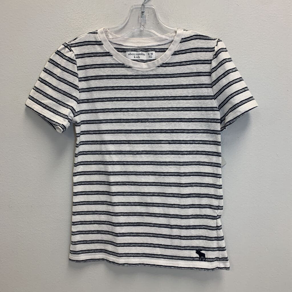 9-10: Striped T-Shirt