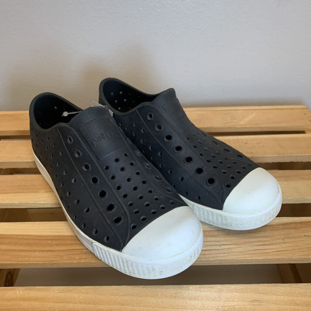 Jefferson Slip-On Shoes