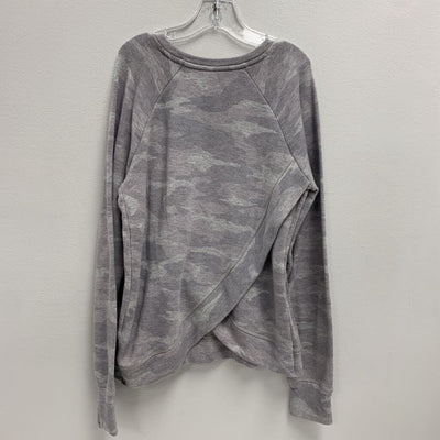 12: Camouflage Sweatshirt AS IS