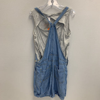 8: 435 Chambray Overalls + Floral Tank