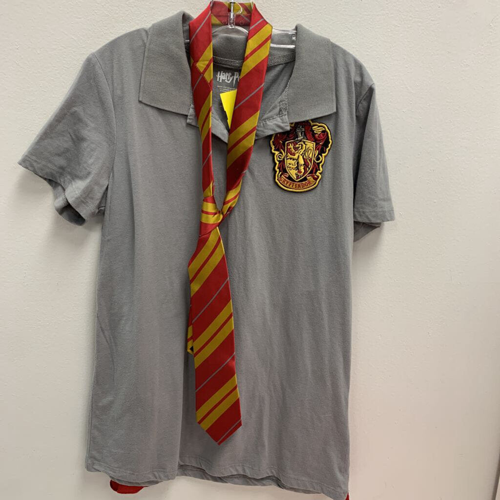 12-14: Gryffindor Caped Polo w/ Tie