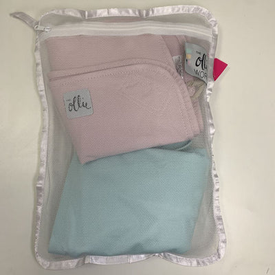 Set of Two Swaddles