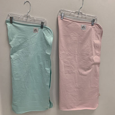 Set of Two Swaddles