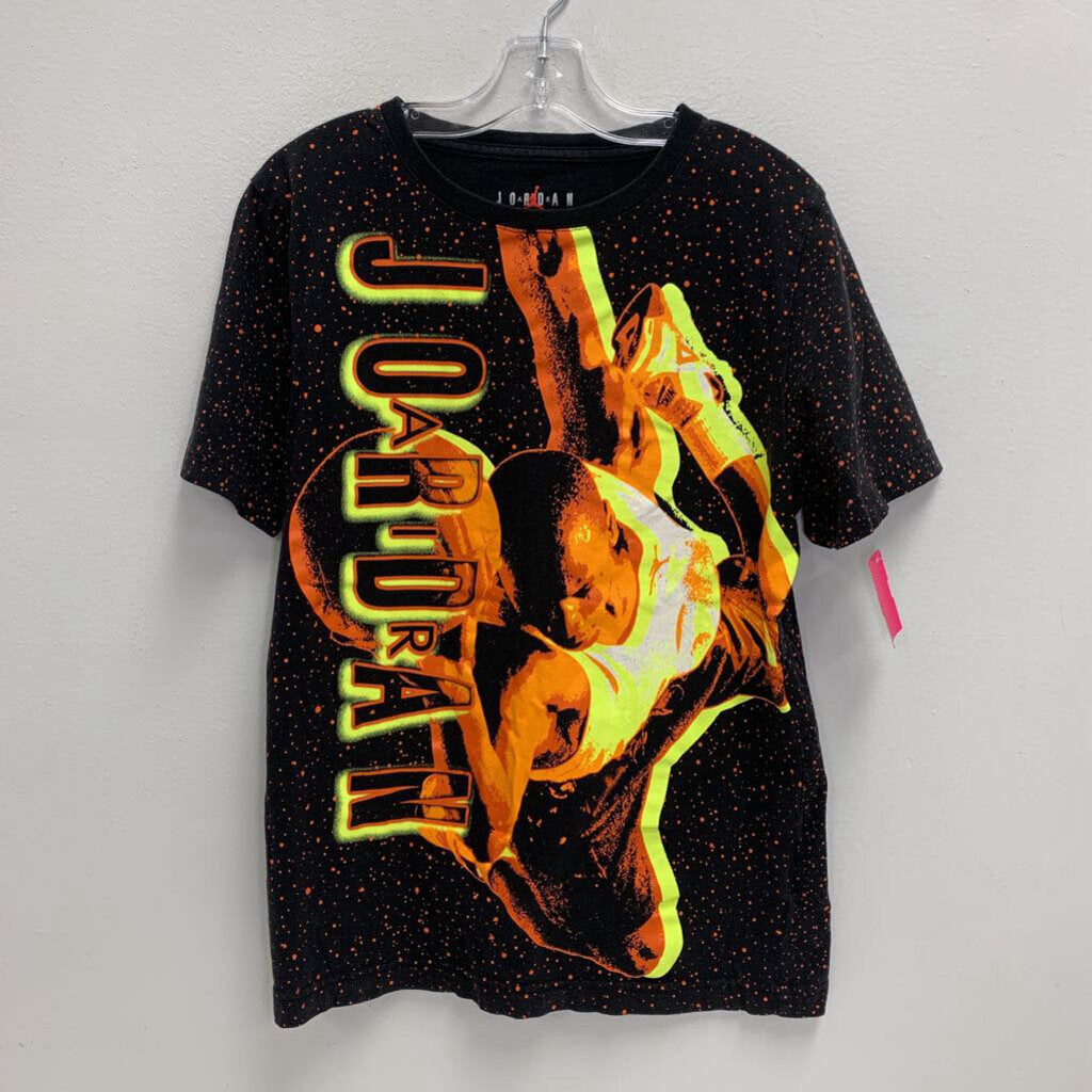 12-13: Jordan Graphic T-Shirt