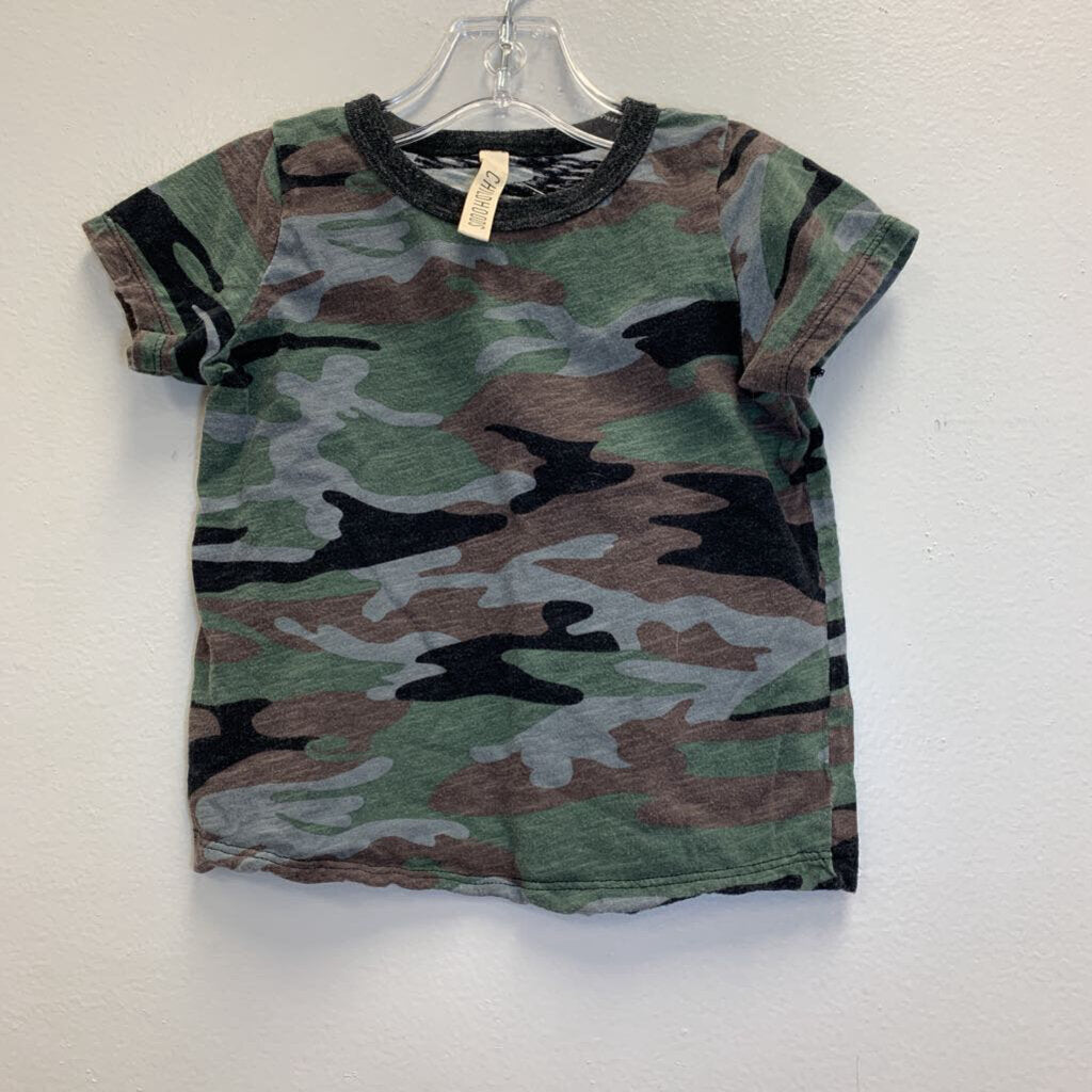 3T: Short Sleeve T-shirt - Camouflage