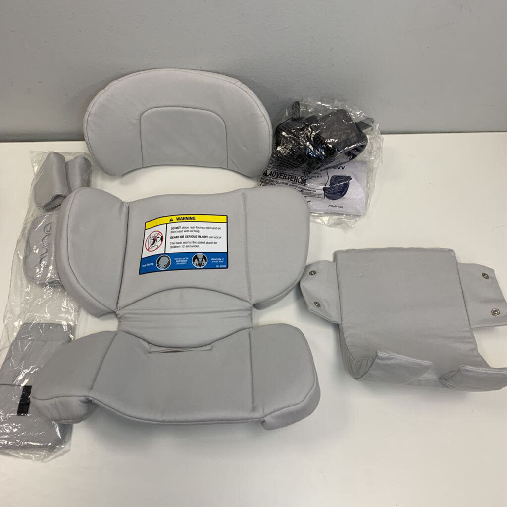Revv Carseat Infant Insert NWT