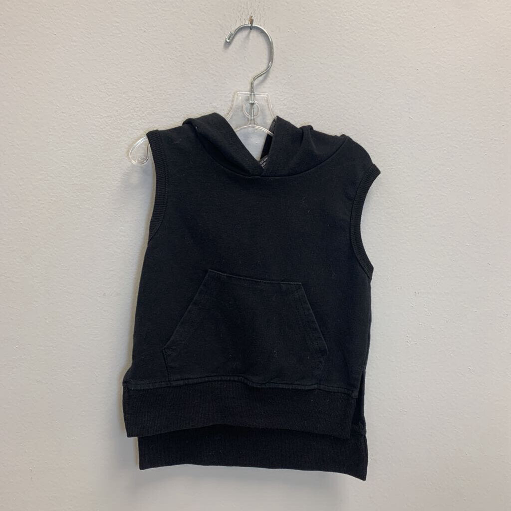 12-18M: Sleeveless Hoodie
