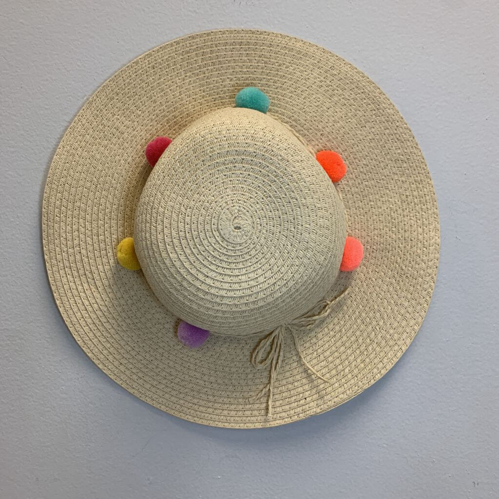 Pom Pom Straw Hat