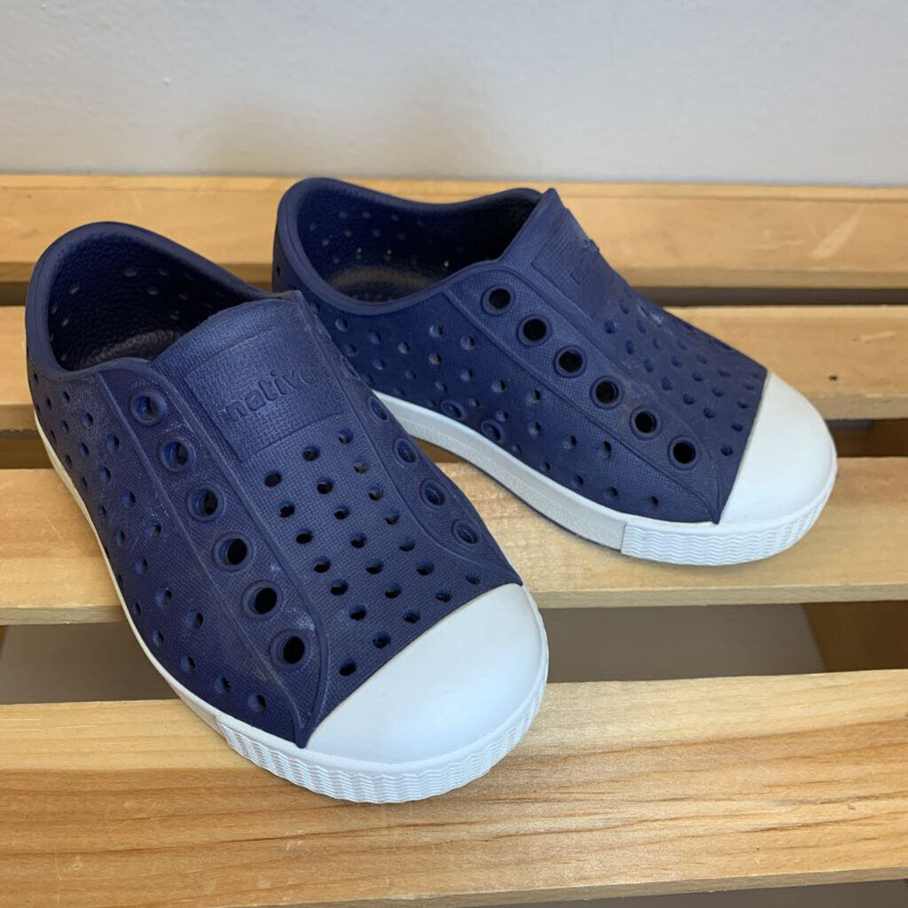 6: Jefferson Slip-Ons