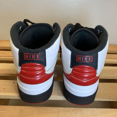 2.5Y: Air Jordan 3 Retro Sneakers AS IS