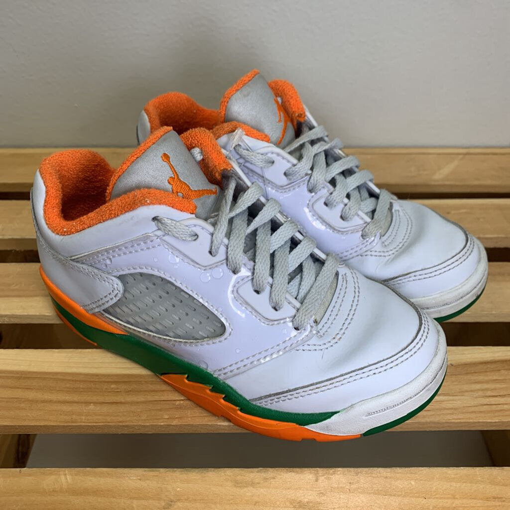 12: 5 Retro Hurricanes Sneakers