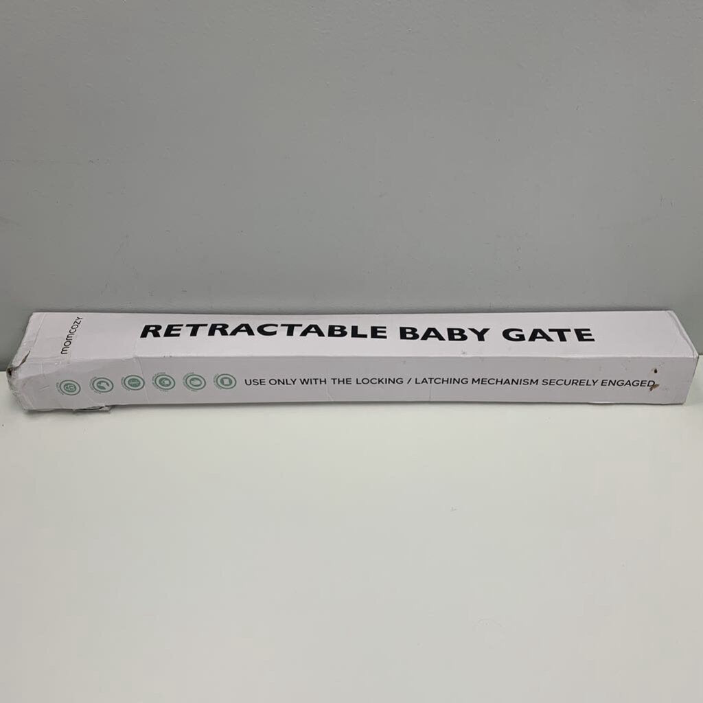 55" Retractable Baby Gate NIB
