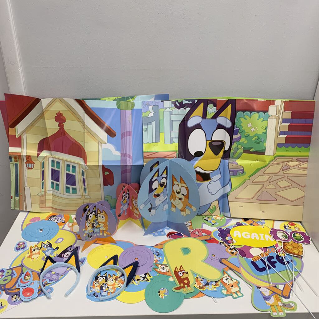 Bluey Birthday Party Decorations & Photo Booth Props