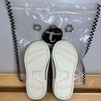 6: Tombik Boat Shoes NWT