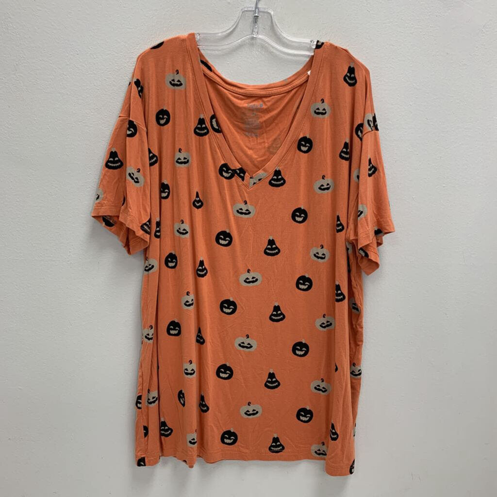 Adult M: Jack-O-Lantern Relaxed V Neck Shirt