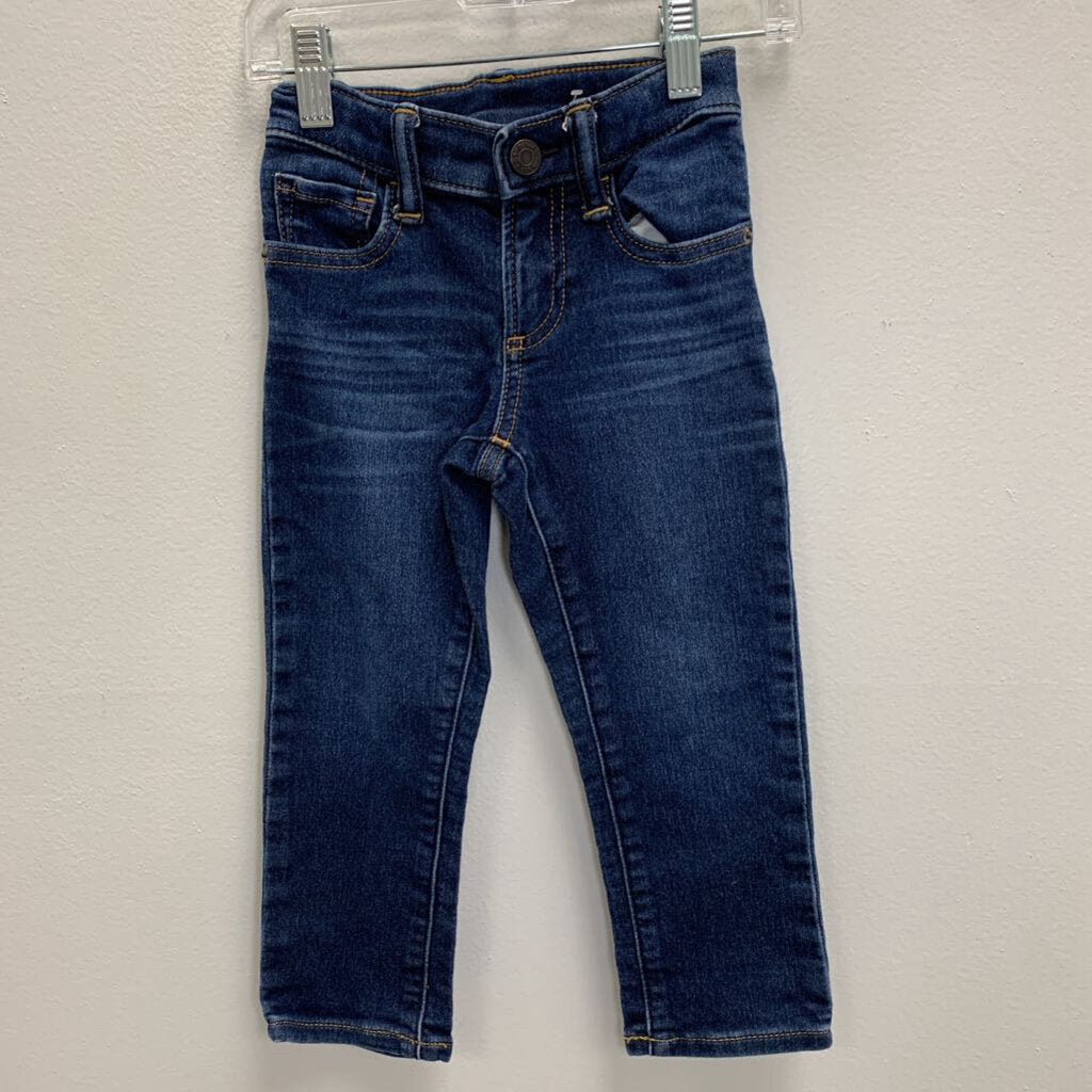 3: Slim Cut Jegging w/ Adjustable Waist