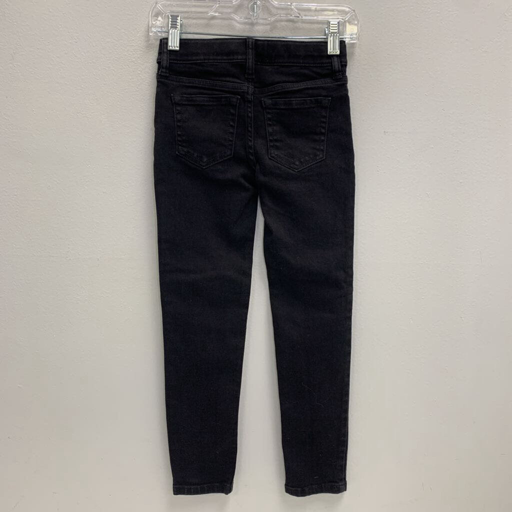 7: Skinny Jeans