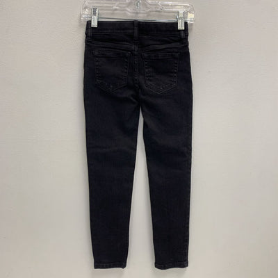 7: Skinny Jeans