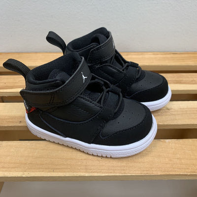 5: Jordan Fadeaway TD Sneakers